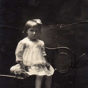 Irenka Kwiatkowska lat 3, rok 1915