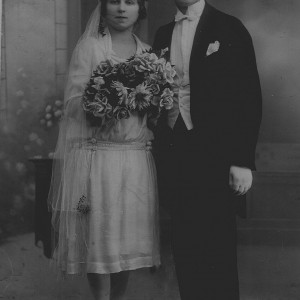 Zdjęcie ślubne Olgi i Zygmunta Antoszkiewiczów,2 lutego 1927 roku, Grodno 